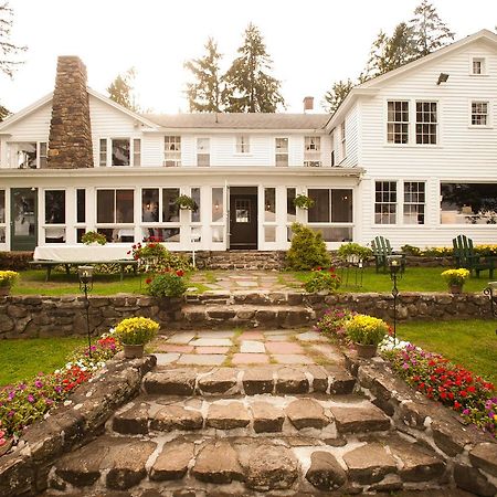 Top Of The World Resort Lake George Exterior photo